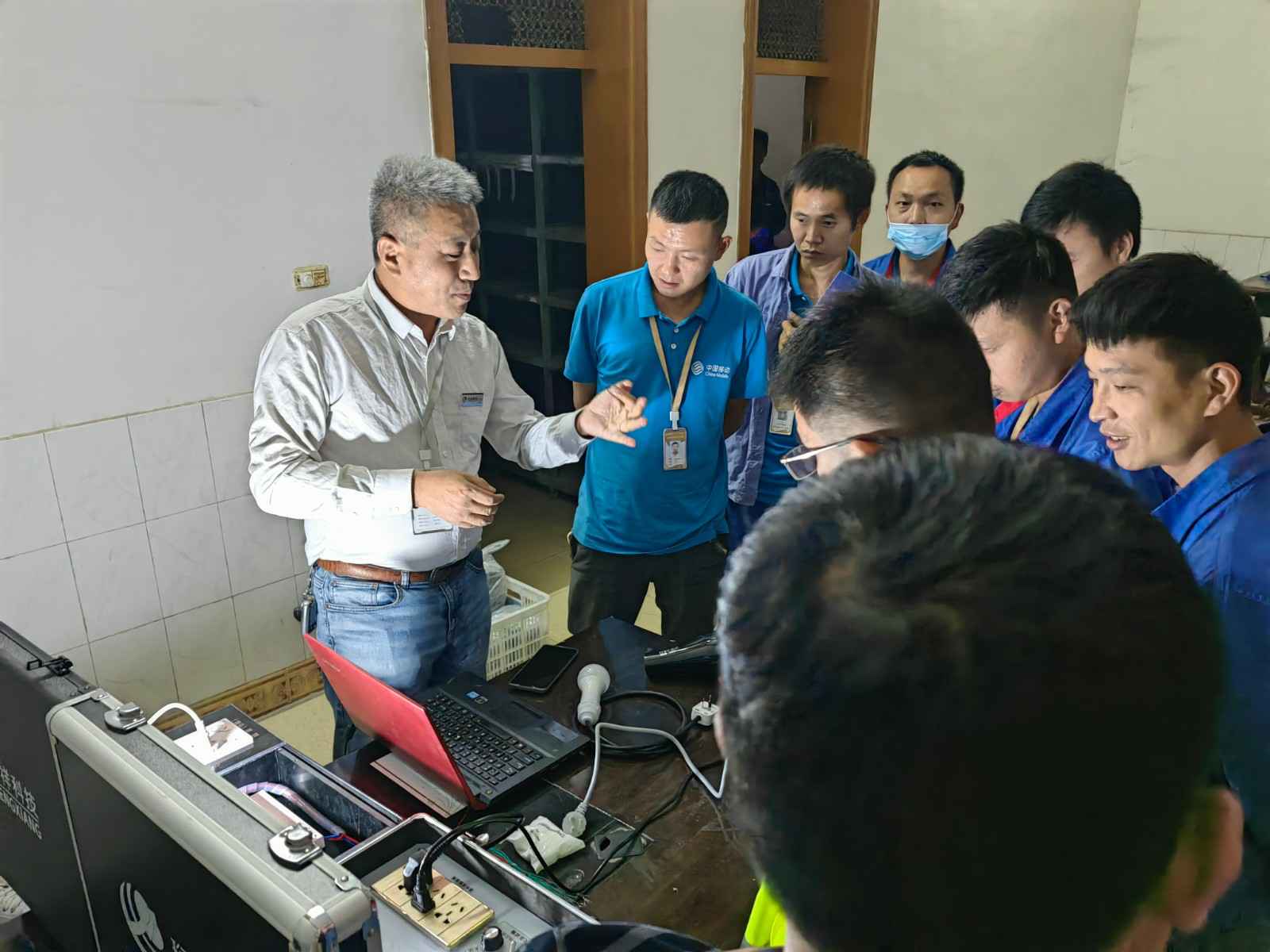 LEJING.COM为中移铁通有限公司安全用电培训